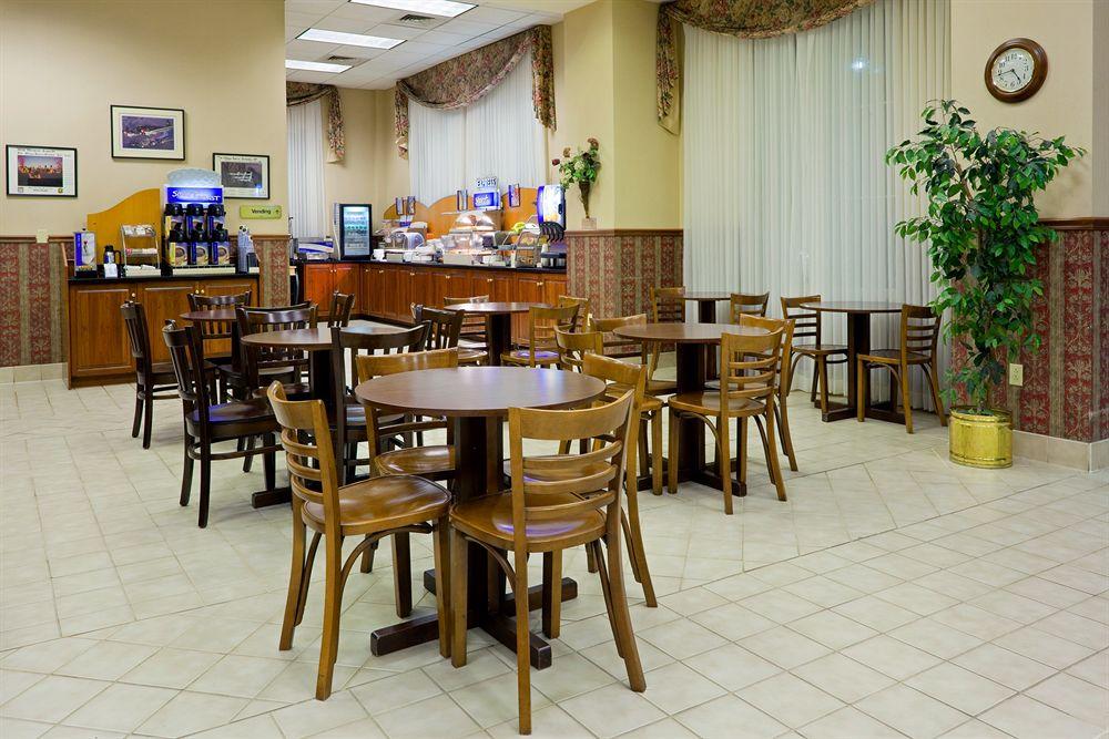 Best Western Plus Wilkes Barre-Scranton Airport Hotel Pittston Zewnętrze zdjęcie
